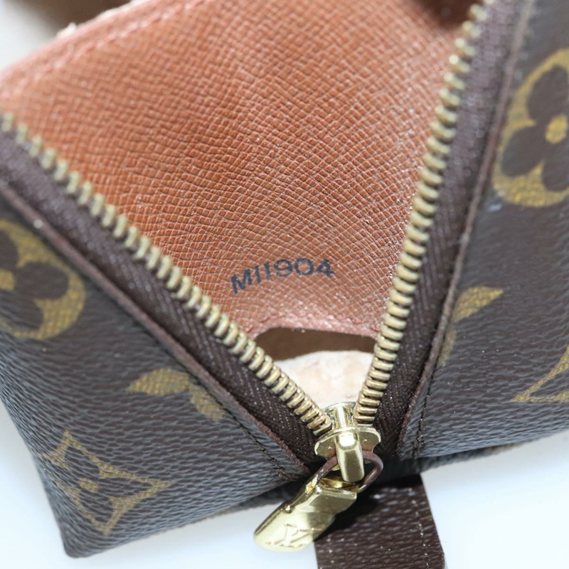 【日本直送】路易威登 Monogram Trousse Demi Ronde 化妝包 M47520 LV 正品 131597-11
