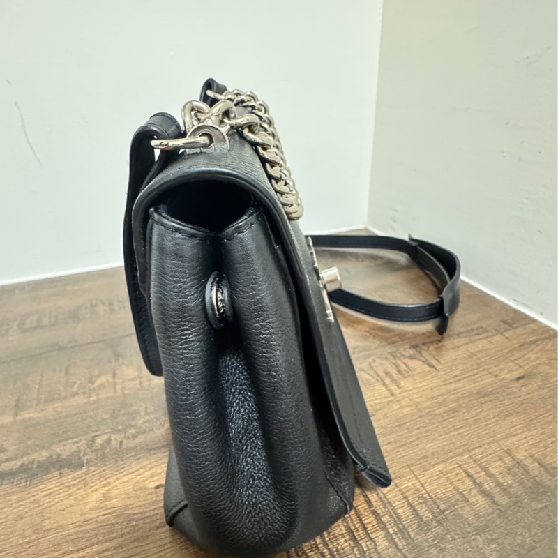 LV Lookme 黑色小牛皮錬條包-14