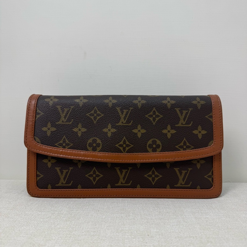 Louis Vuitton 經典老花紅皮手拿包-5