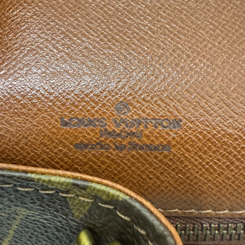 Louis Vuitton 經典老花紅皮手拿包-19