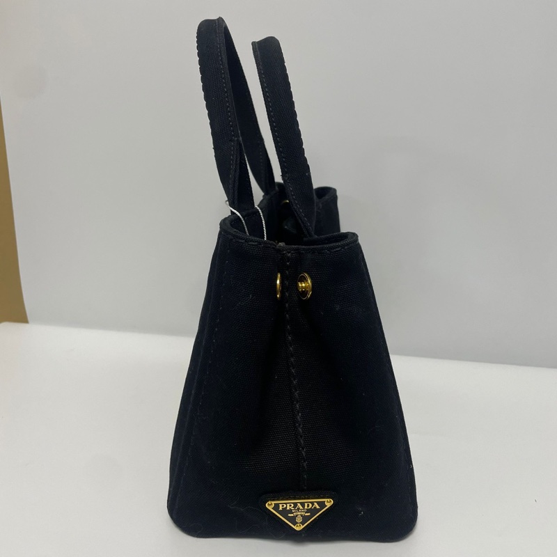 Prada 黑色經典帆布手提包-12