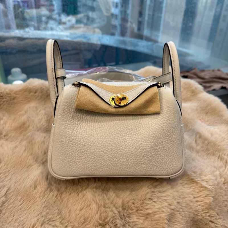 HERMES mini Lindy2 n4鉑金灰金tC stamp K-0