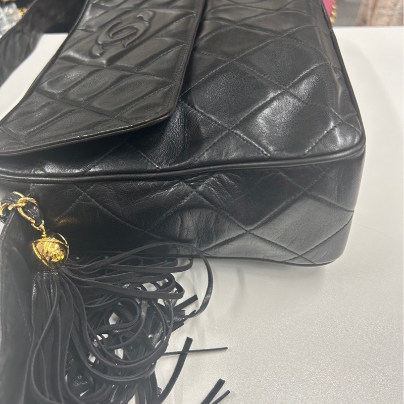 Chanel 金球流蘇黑武士-6