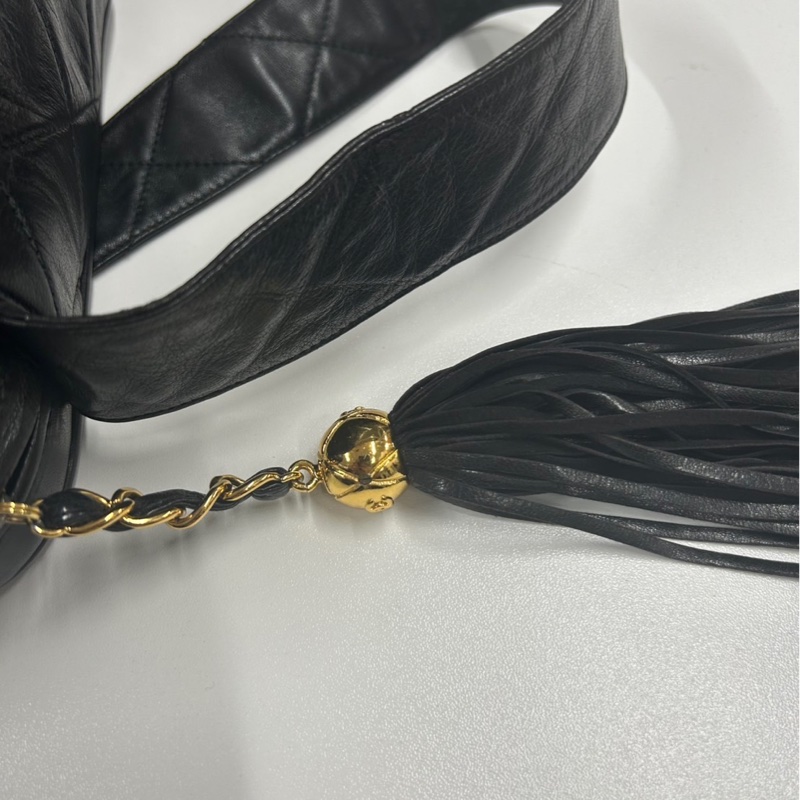 Chanel 金球流蘇黑武士-13