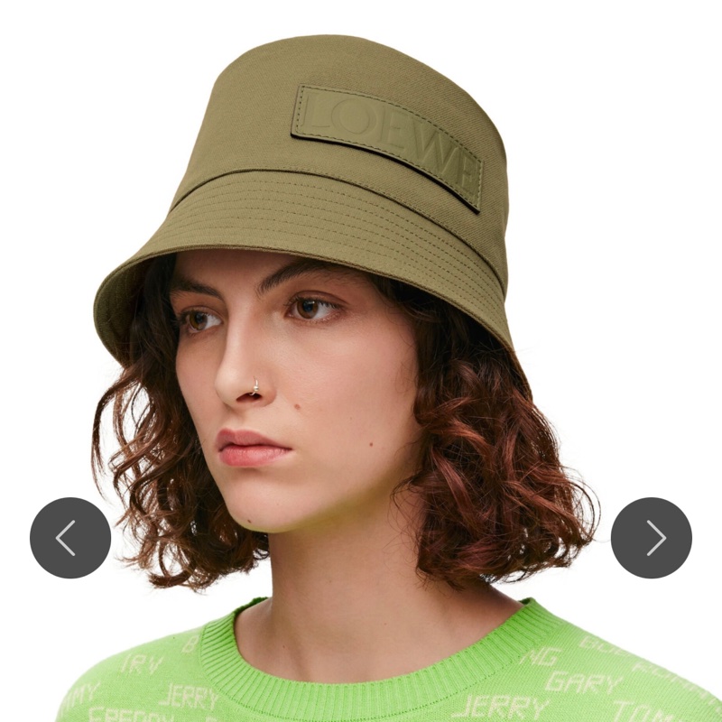 #全新 Loewe 皮標帆布漁夫帽 軍綠-2