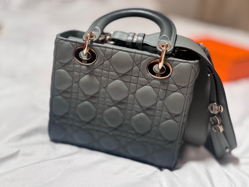 Lady Dior Mini Bag – 灰色金屬扣-1