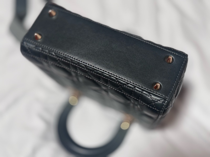 Lady Dior Mini Bag – 灰色金屬扣-2