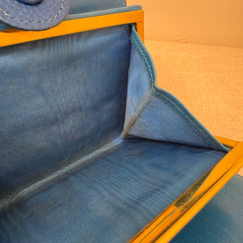 Chanel 深藍 魚子醬短夾-24