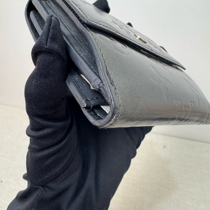 Louis Vuitton 漆皮黑灰壓紋短夾-20