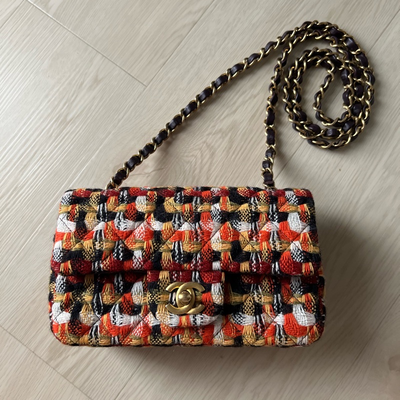 Chanel CF20 毛尼編織包(內裡是小羊皮)-0