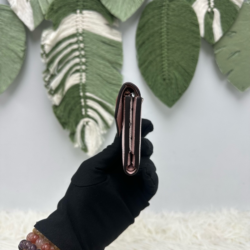 LV ZOE ROUGE ROSE 粉紅拼色三摺小銀包-1