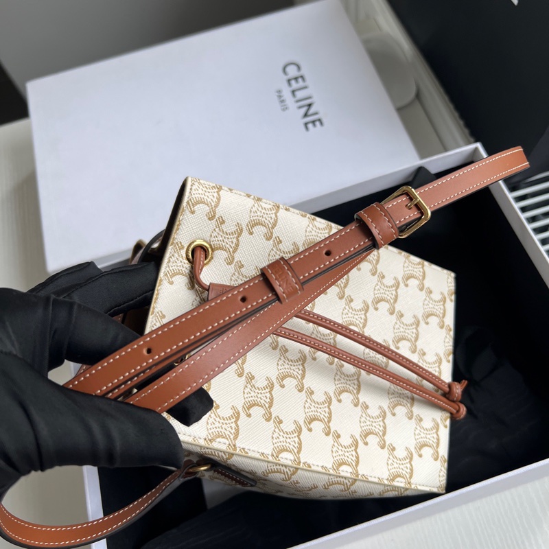 Celine 白色 水桶包 超能裝的小包包 實用主義愛慘❤️全套配件-9