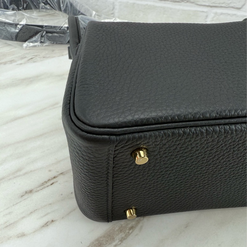 mini Lindy 二代  新款短背帶 Noir黑色金釦-8