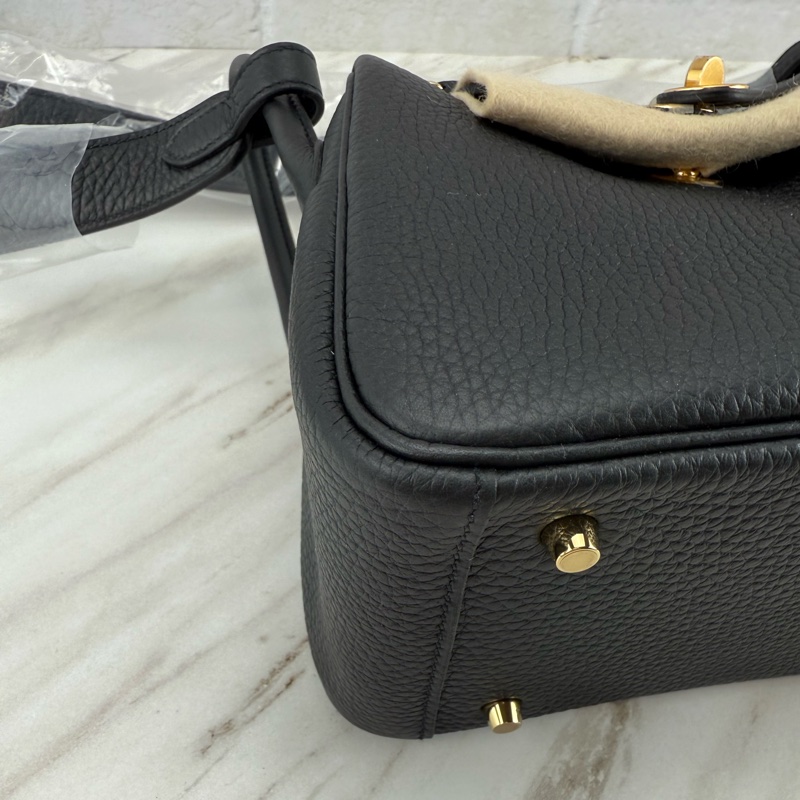 mini Lindy 二代  新款短背帶 Noir黑色金釦-9