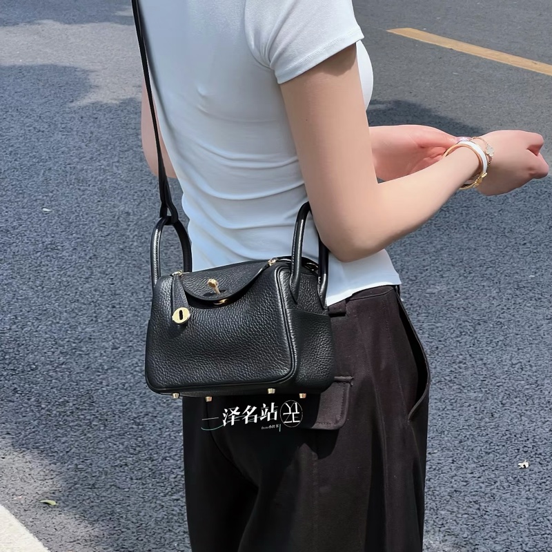 mini Lindy 二代  新款短背帶 Noir黑色金釦-4