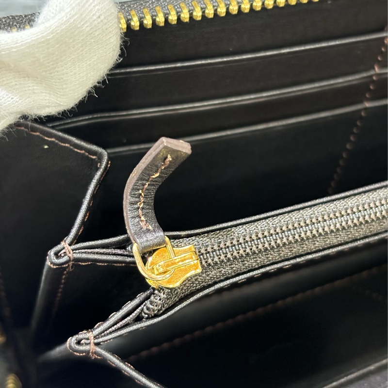 Fendi 8M0024 深咖啡 牛皮 緹花 FF 老花 原花 拉鍊 零錢袋 發財長夾 皮夾-15