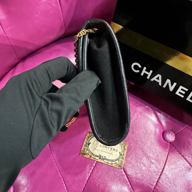 Chanel 金鏈斜背包/肩背包/王吉娜古董精品-6
