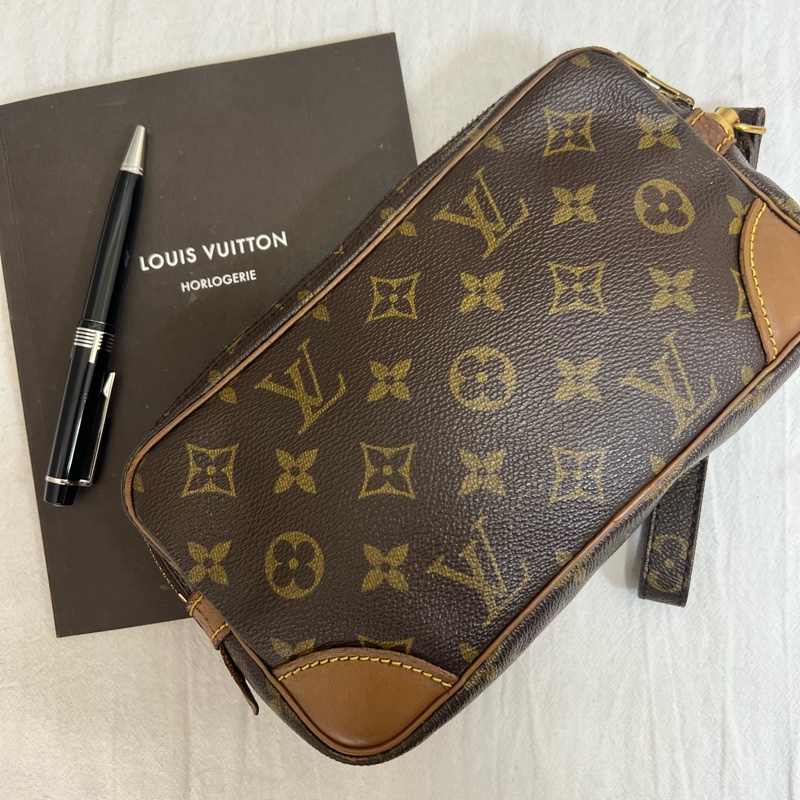 Louis Vuitton 橫版相機手拿包-1