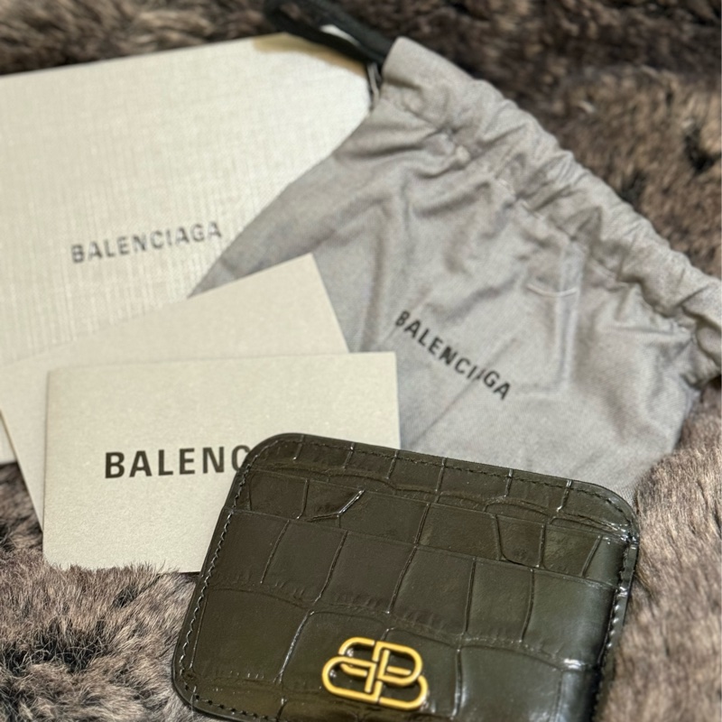BALENCIAGA亮面鱷魚皮金色LOGO卡夾-11