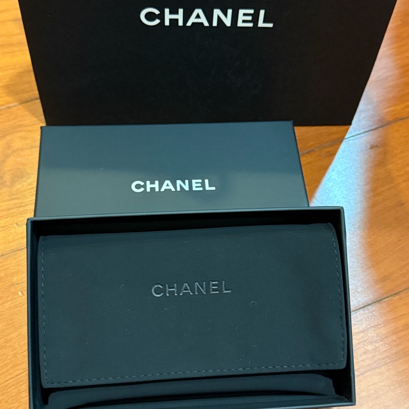 Chanel荔枝皮黑金ㄇ字夾-46