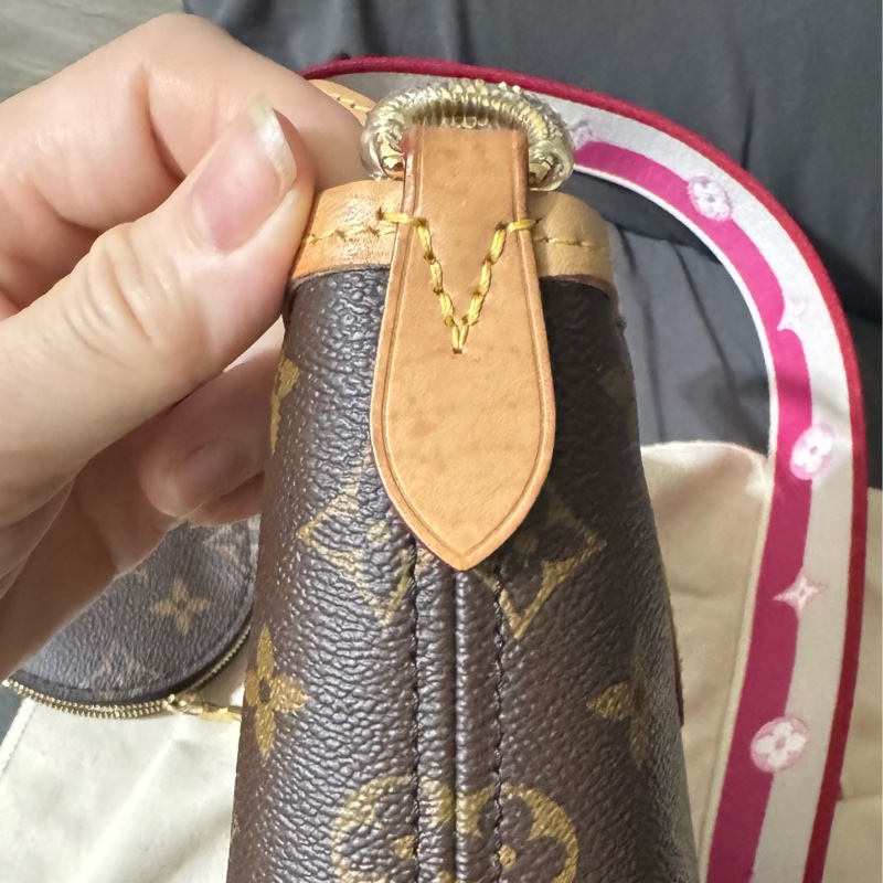 LV Neverfull BB M46705芯片款-26