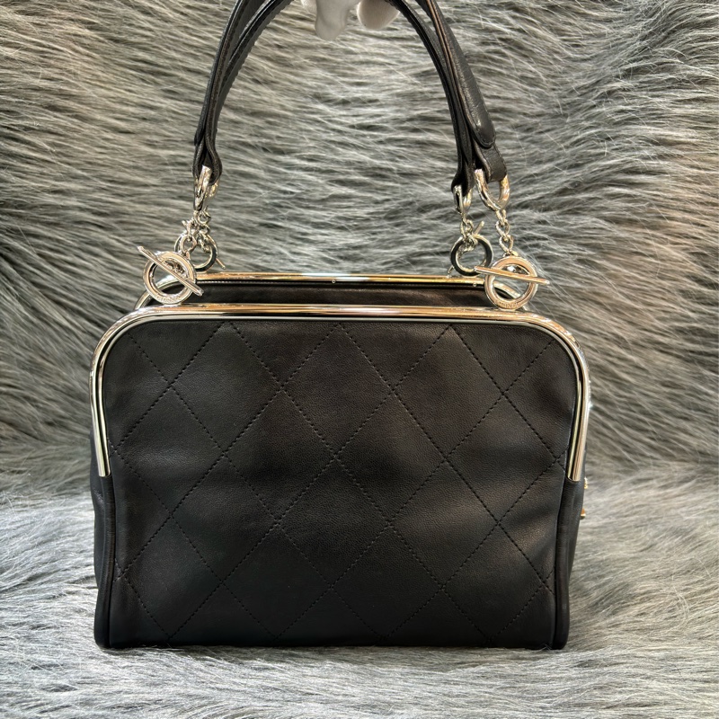 CHANEL 黑色 全皮 皮穿鍊 銀鍊 金屬 LOGO 雙C 拉鍊 手提包 肩背包 老香包 吐司包 側背包 公事包 豆腐包-2