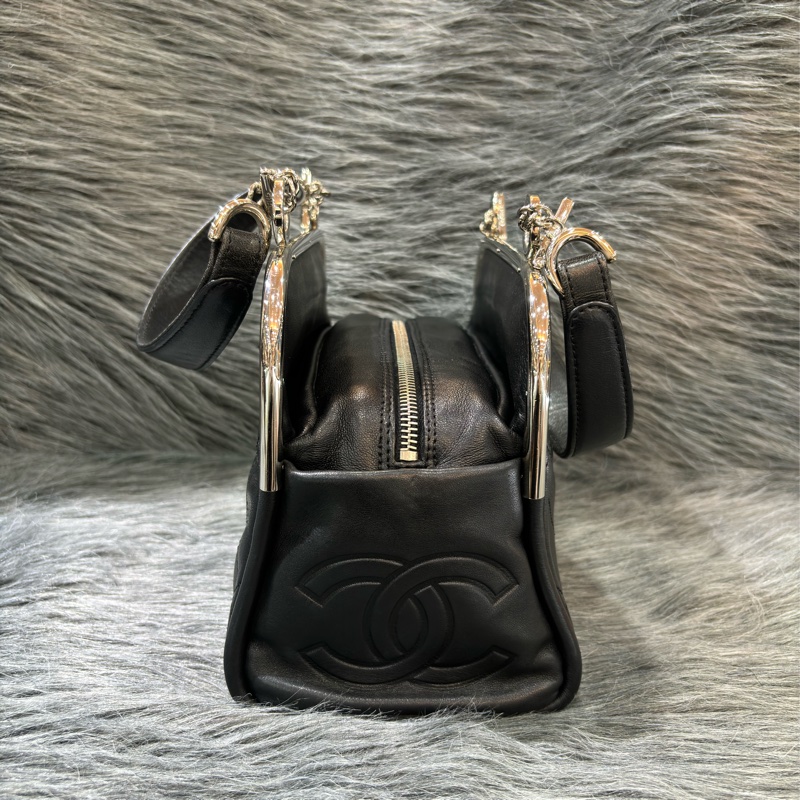 CHANEL 黑色 全皮 皮穿鍊 銀鍊 金屬 LOGO 雙C 拉鍊 手提包 肩背包 老香包 吐司包 側背包 公事包 豆腐包-3