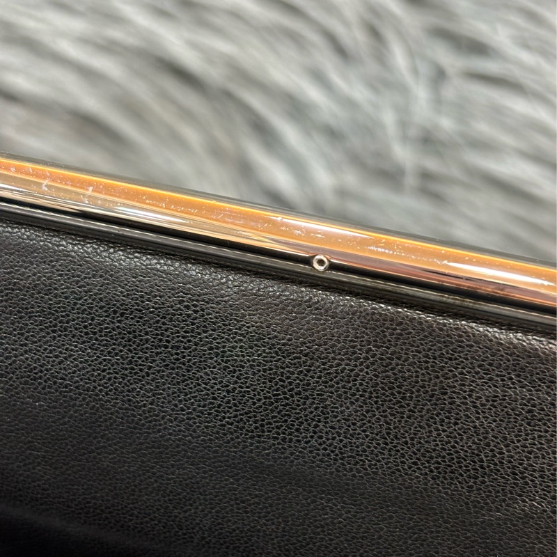 CHANEL 黑色 全皮 皮穿鍊 銀鍊 金屬 LOGO 雙C 拉鍊 手提包 肩背包 老香包 吐司包 側背包 公事包 豆腐包-27