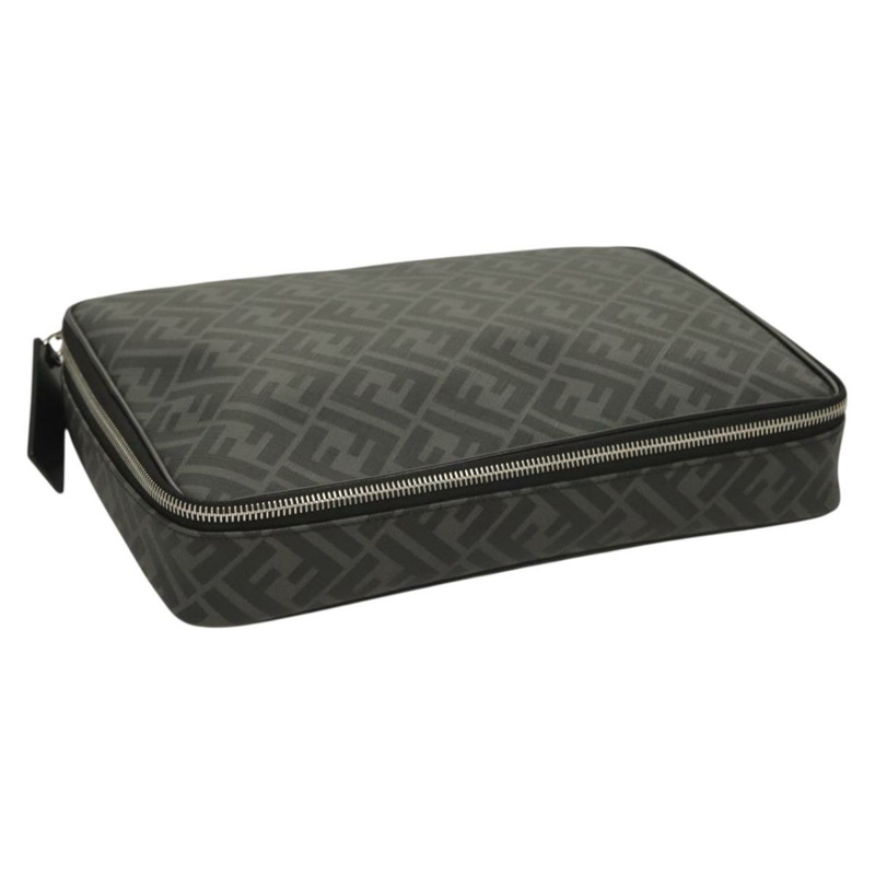 【日本直送】FENDI Zucca 帆布手拿包 Outlet 黑灰色 正品 131527-0