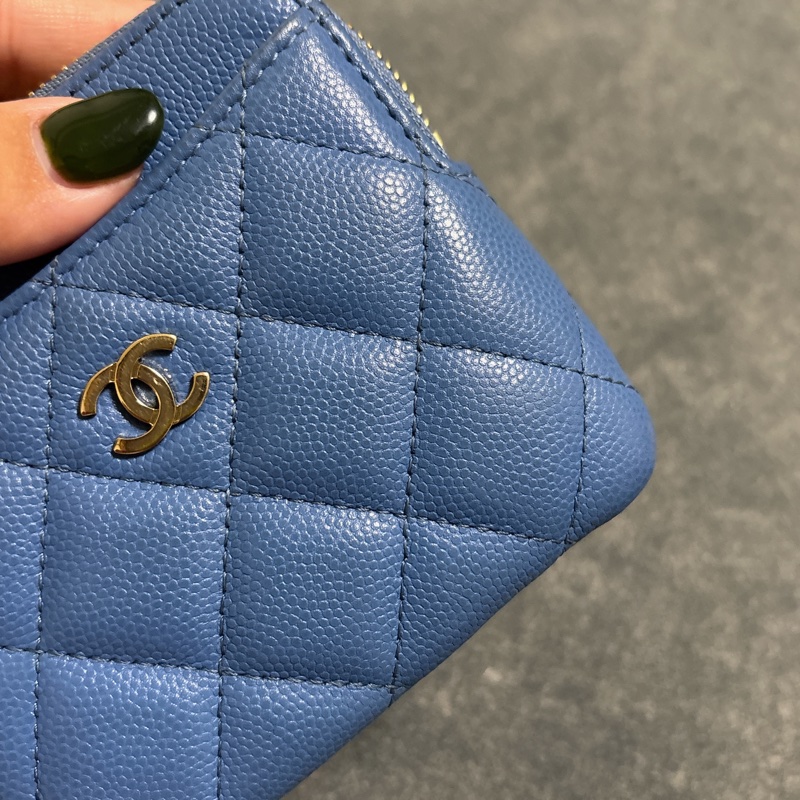 Chanel 莫蘭迪藍金扣吐司卡包|短夾-2