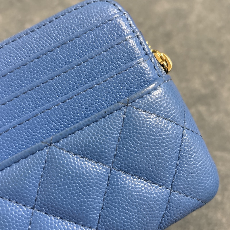 Chanel 莫蘭迪藍金扣吐司卡包|短夾-9