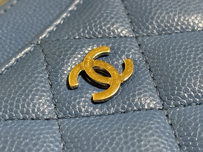Chanel 莫蘭迪藍金扣吐司卡包|短夾-30
