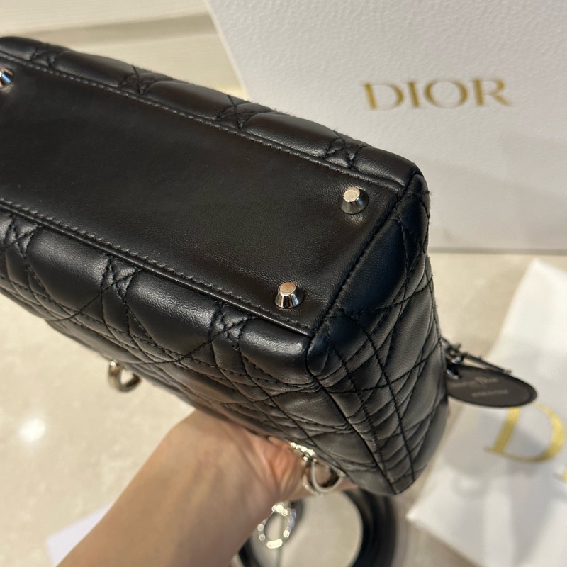 99新大全配🈶️購證❤️ Dior #lady #黑銀 #戴妃包 #三格-16