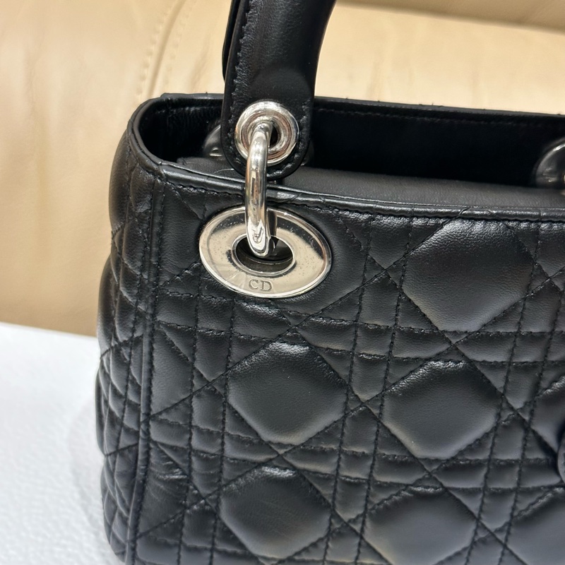 99新帶膜🈶️購證❤️ #Dior #lady #黑銀 #戴妃包 #三格帶膜-9