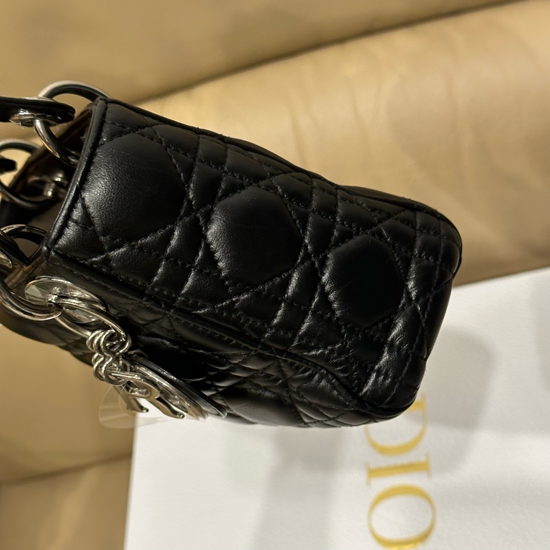 99新帶膜🈶️購證❤️ #Dior #lady #黑銀 #戴妃包 #三格帶膜-14