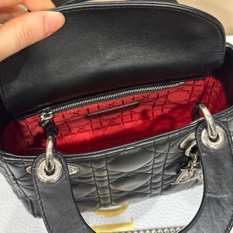 99新帶膜🈶️購證❤️ #Dior #lady #黑銀 #戴妃包 #三格帶膜-21