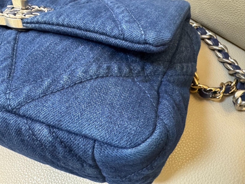 全新全配❤️芯片款❤️ 香奈兒 #19bag #小號 #牛仔 #銀扣-13