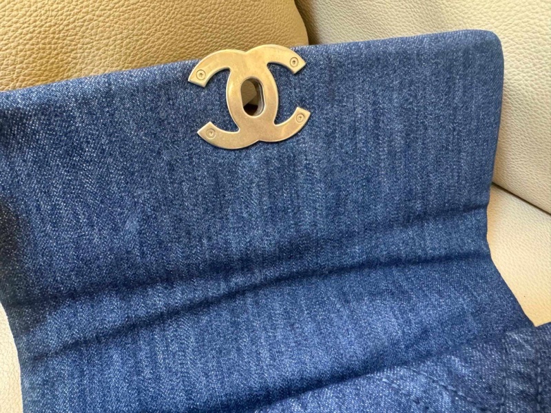 全新全配❤️芯片款❤️ 香奈兒 #19bag #小號 #牛仔 #銀扣-17