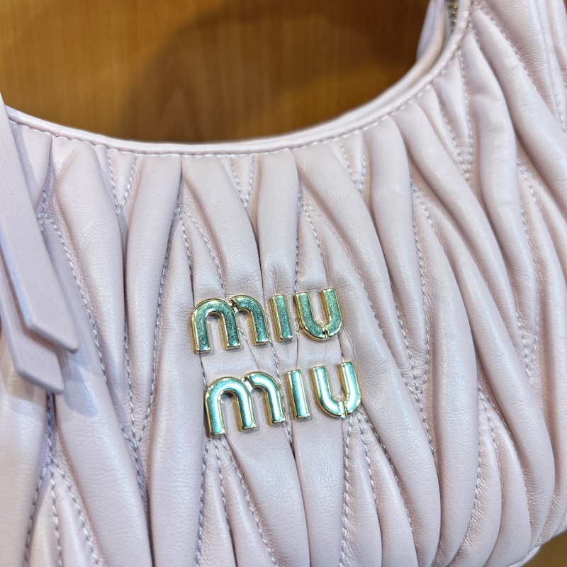 miu miu 雪花石膏粉手提斜背包-4