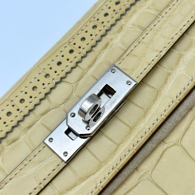 「JL精品代購」保存品品質 愛馬仕香草色霧面鱷魚皮花邊長款kelly二折長夾/手拿包 銀扣-5