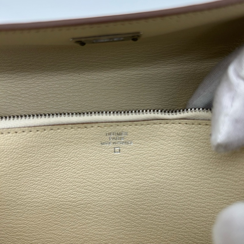 「JL精品代購」保存品品質 愛馬仕香草色霧面鱷魚皮花邊長款kelly二折長夾/手拿包 銀扣-13