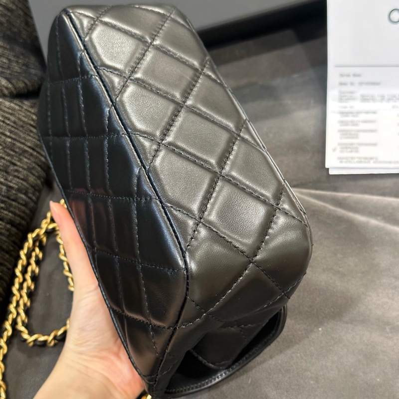 全新帶膜 全配🈶️24年購證❤️香奈兒 #大logo #黑金 #方胖子 #cf-11