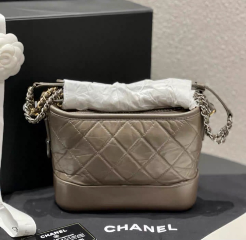 Chanel香奈兒大象灰流浪小號鏈條包-4