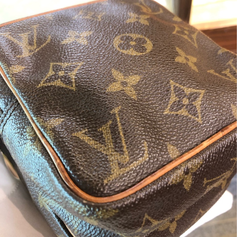 LOUIS VUITTON 金扣肩背袋啡色-2