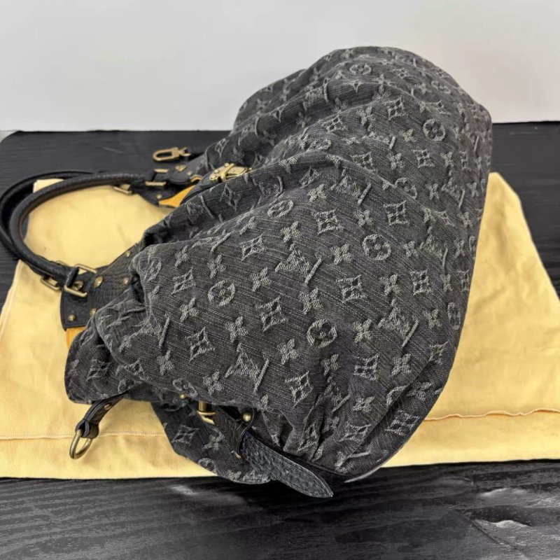 LV 黑色牛仔hobo托特包 40*26*18 98新配件塵袋-2