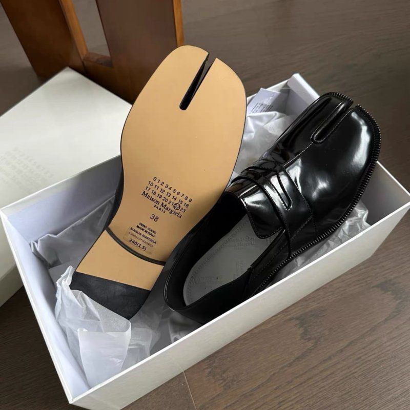 maison margiela馬吉拉 tabi黑色經典分趾樂福鞋平底皮鞋38號 全新配件塵袋盒子-1