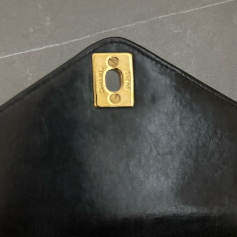 🩵MYMluxurybag🩵 Chanel 黑金古董袋 全皮 肩背包 斜背袋-34