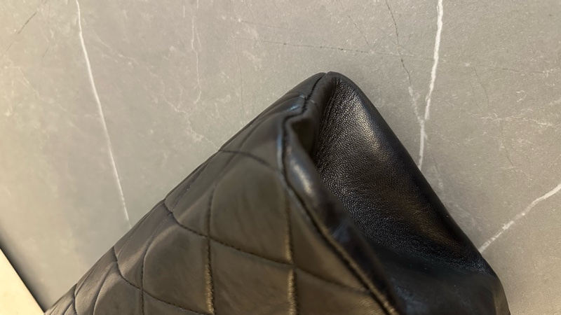 🩵MYMluxurybag🩵 🔥Chanel 黑金🔥古董袋 全皮 肩背包 斜背袋-35