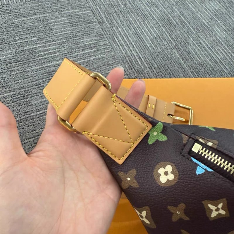 Lv Rush bumbag 胸包腰包 Tyler聯名款 小狗三彩 男女同款 全新配件盒子塵袋購證-5