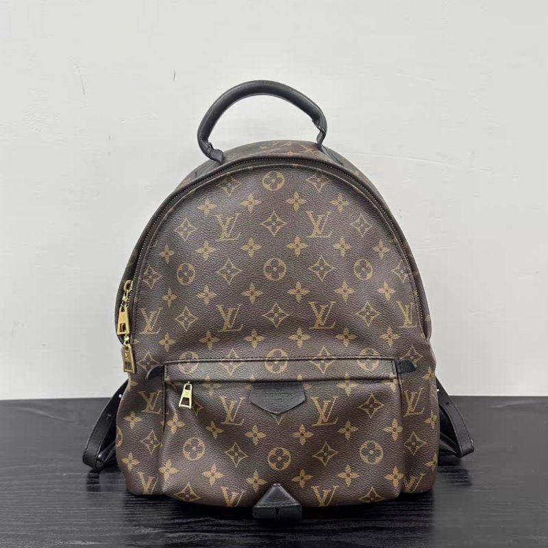 LV 老花大號PALM SPRINGS 後背包 30*33*16 98新配件塵袋-0